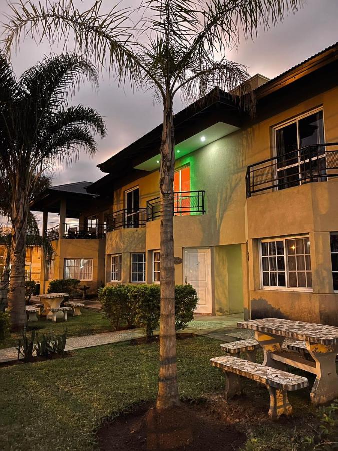 Aparthotel Fuente de vida Colón Exterior foto